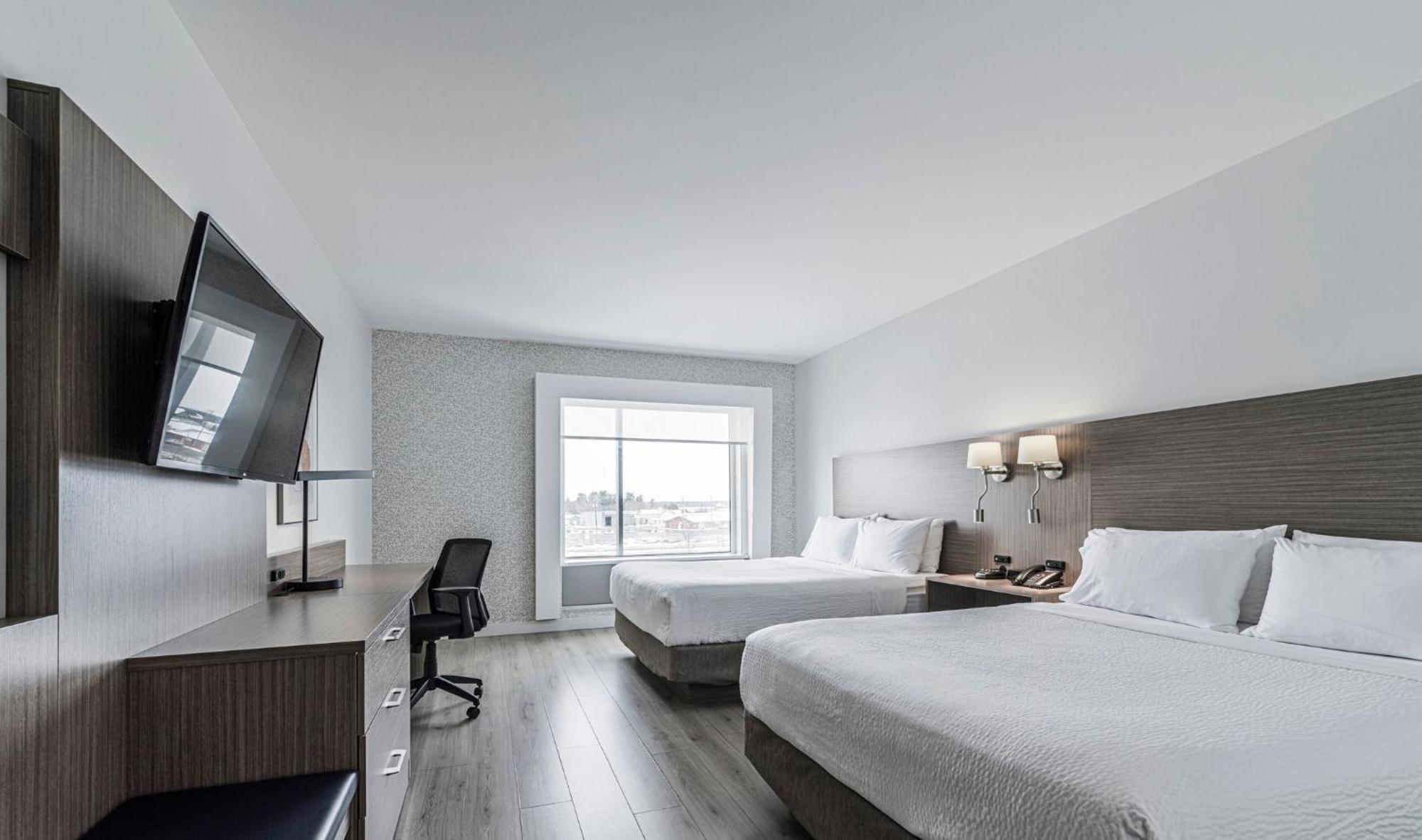 Holiday Inn Express Hotel & Suites Saint - Hyacinthe By Ihg المظهر الخارجي الصورة