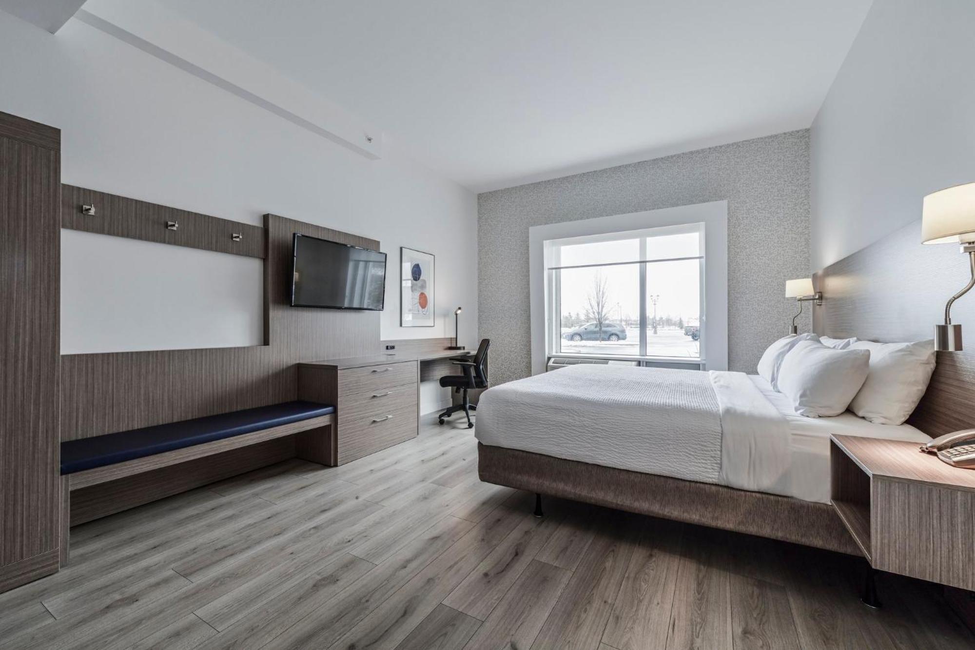 Holiday Inn Express Hotel & Suites Saint - Hyacinthe By Ihg المظهر الخارجي الصورة